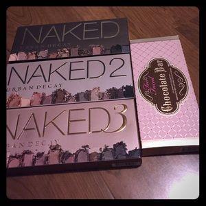 Custom bundle for cassixboo