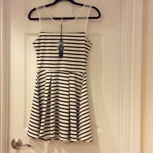 Black and white stripped summer dress.
