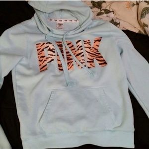 VS PINK Tiger Funnel Neck
