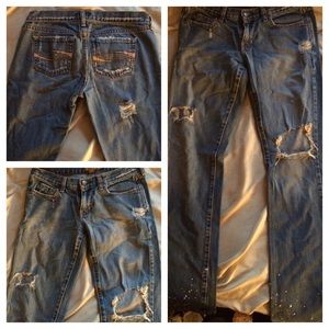 Abercrombie & Fitch Distressed Jean