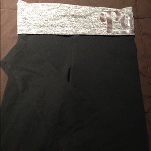 BRAND NEW PINK LEGGINGS