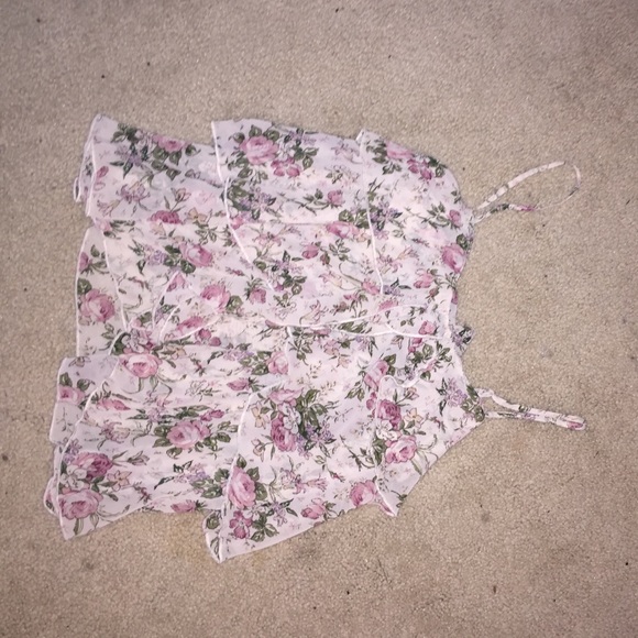 cropped flower top