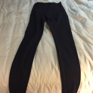 Great condition Lulu high waisted WU Dark Eggplant