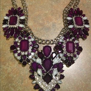 NWOT Purple/Opal Statement Necklace