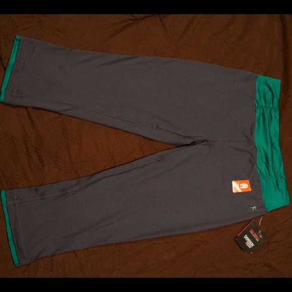 💥REDUCED💥BNWT Danskin workout pants