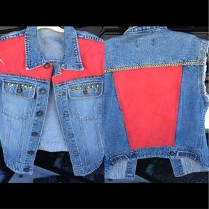 Size small denim vest