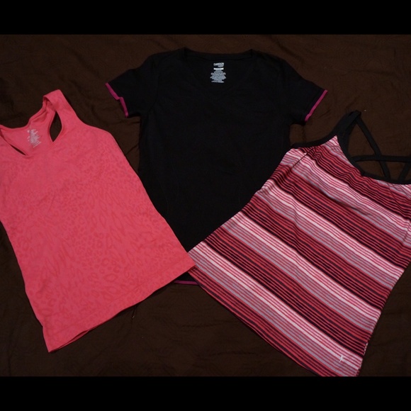 💥REDUCED💥 Danskin workout top bundle