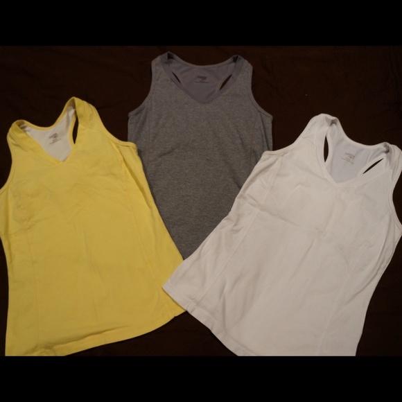 💥REDUCED💥 Danskin workout top bundle
