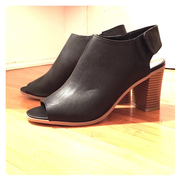 NEW Black Faux Leather Mules