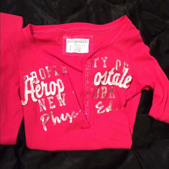 Aeropostale Long sleeve button shirt.