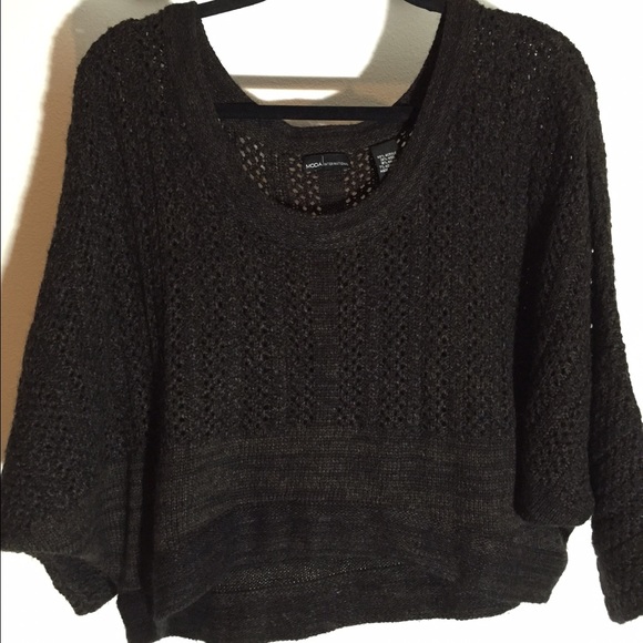 ⛔️sold⛔️MODA International knitted sweatet