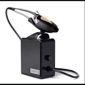Temptu airbrush makeup system