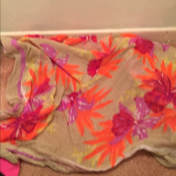 Beige Floral Scarf - Picture 2 of 2