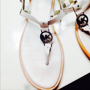 Mk sandal 100% authentic