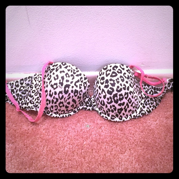 VS Date Night Push-Up Bra - Picture 1 of 2