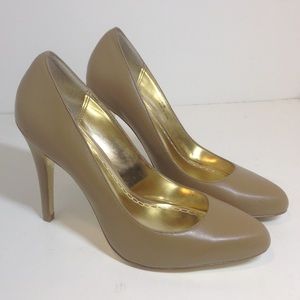 Charles David pumps