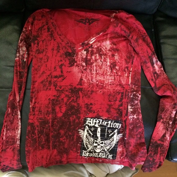 Affliction Long Sleeve V-neck