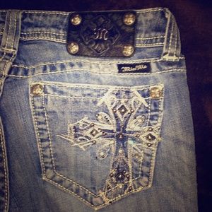 Miss Me jeans size 29 inseam 35 like new
