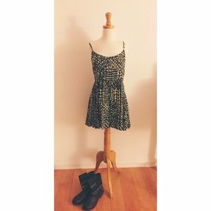 ❌ BUNDLED ❌NWOT F21 Dress