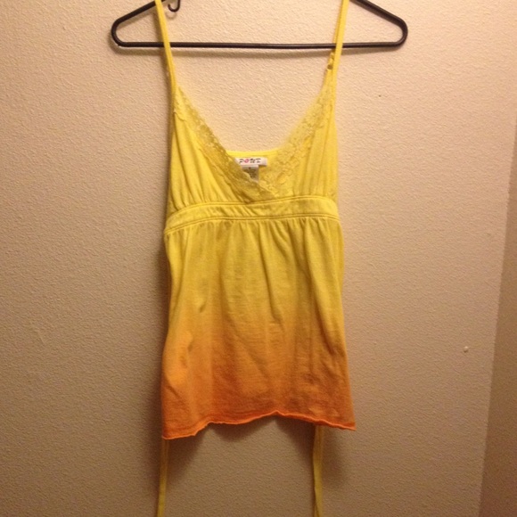 Sold - Picture 3 of 3