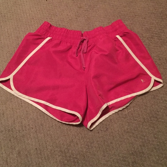 Comfy pink shorts! 🍃