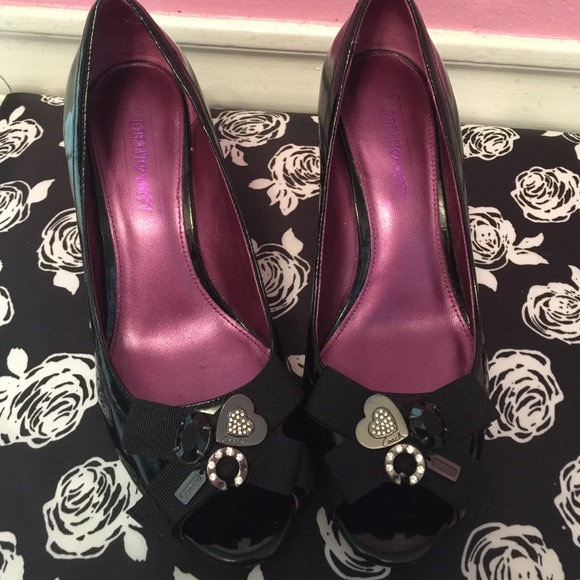 Black patent leather shoes - Picture 1 of 3