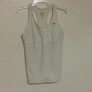 Nike active top