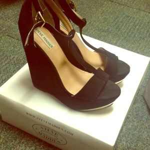 Steve Madden wedges