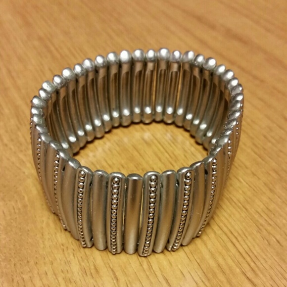 Sold!!!Silver bracelet w/diamonds