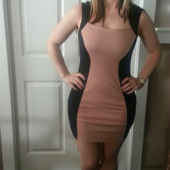 Cute Dressy Dress - Picture 4 of 4