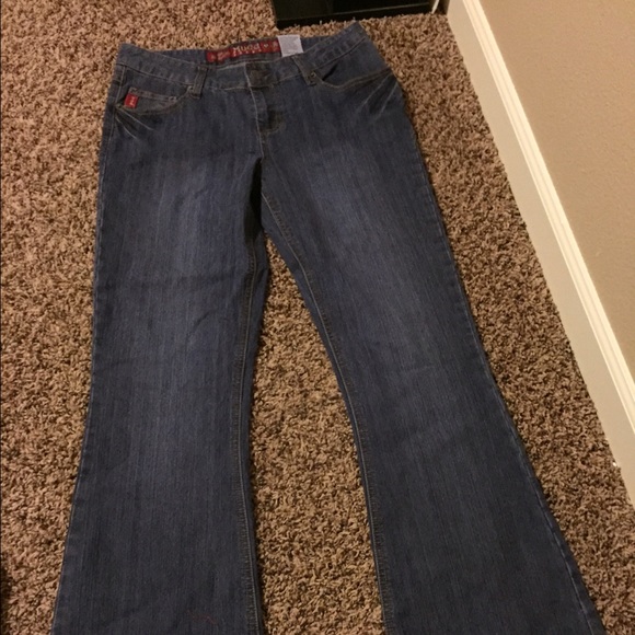 Mudd Jeans size 7.