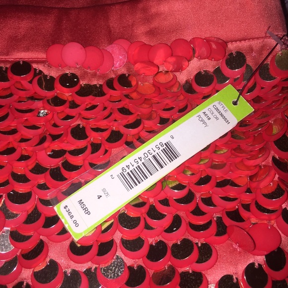 Alice+Olivia 100% Silk poppy/red sequins skirt - Picture 3 of 4
