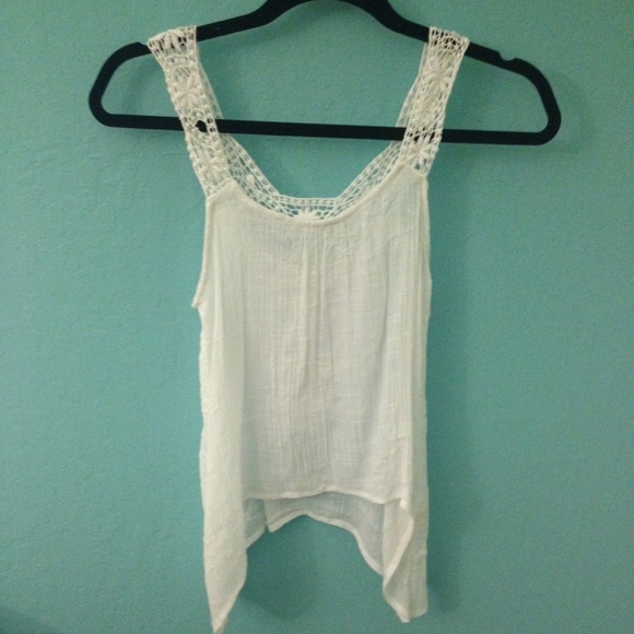 White Lace / Crochet top🌟