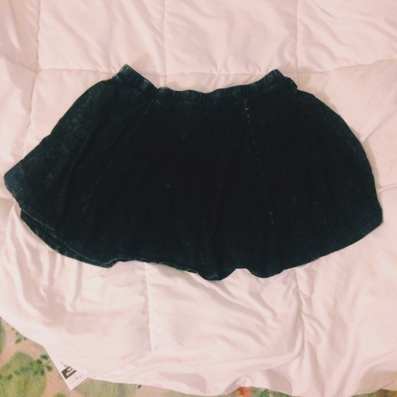 Acid wash skirt
