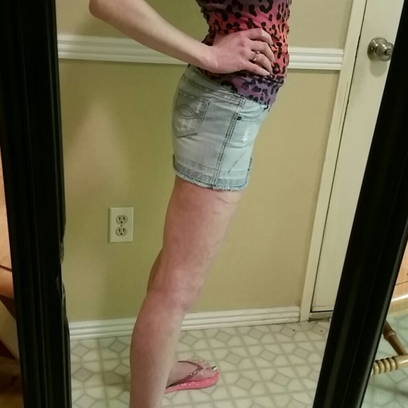 Abercrombie Lt Wash Distressed Skirt - Picture 4 of 4