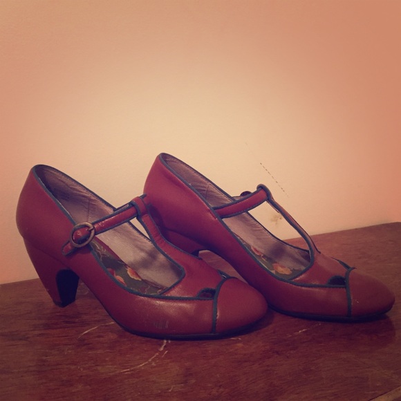 Cognac and Green T-Strap Heels