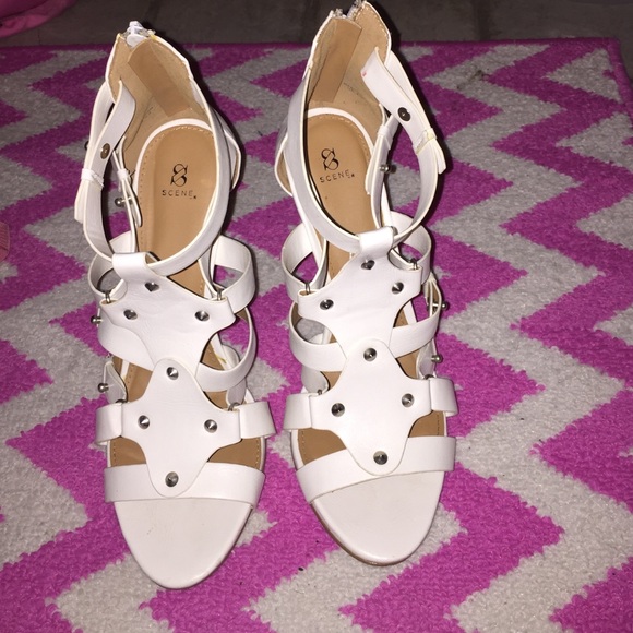 Cutout strappy sandals