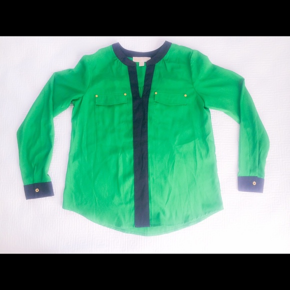 Michael Kors green/black shirt