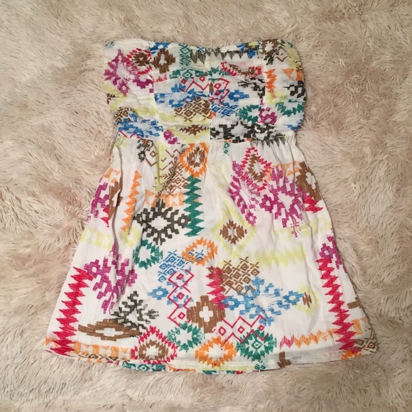 Element Strapless Tribal Print Dress!