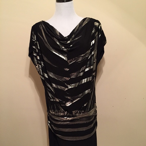 🆕 Top Metallic Drape Neck Shimmer - Picture 2 of 4