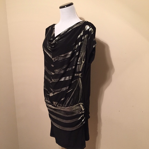 🆕 Top Metallic Drape Neck Shimmer - Picture 4 of 4