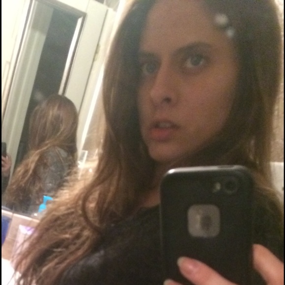 ~Meet your Seller~ - Picture 3 of 4