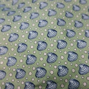 Vineyard Vines Clam tie