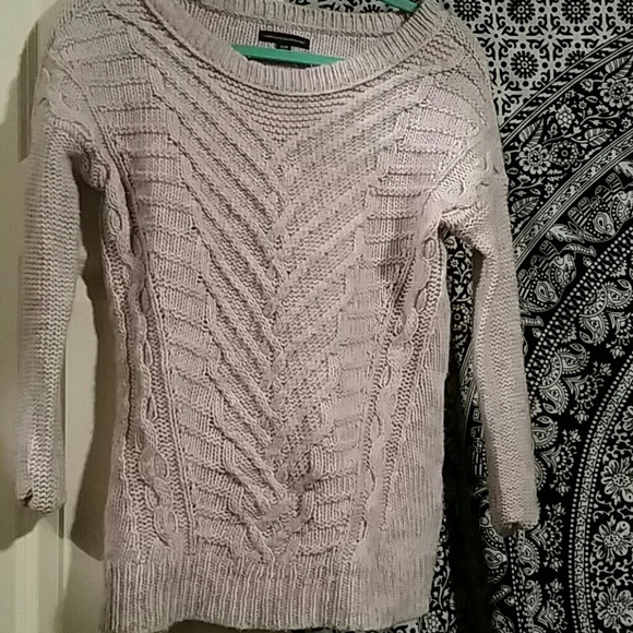 American eagle sweater
