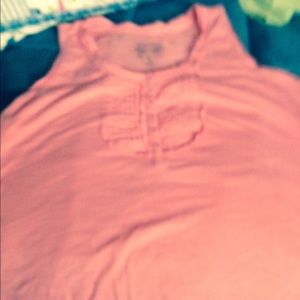 Tank top with design on neck Peach