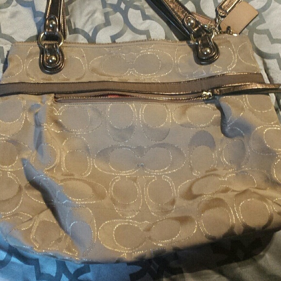 Coach purse. Tan