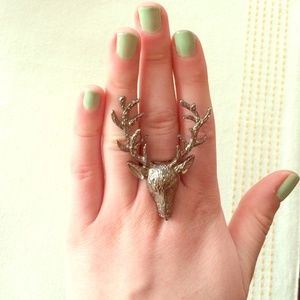 Adjustable deer/ antler ring