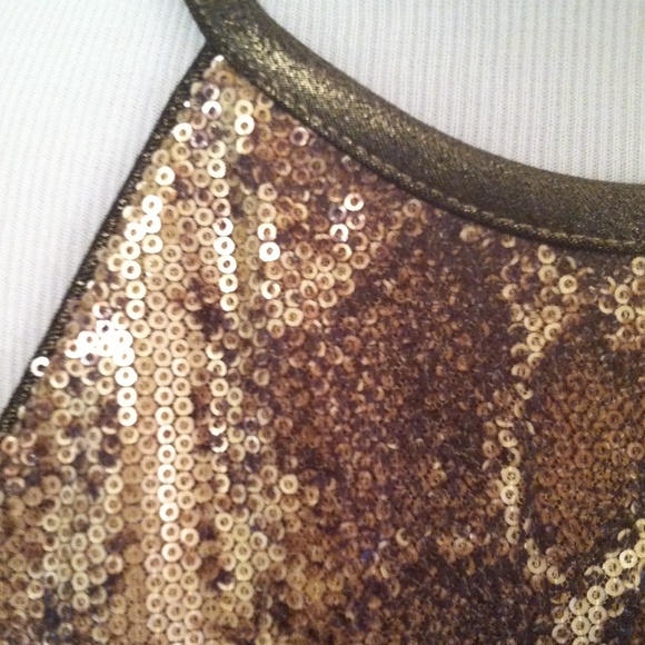 Cache dress - Picture 2 of 4