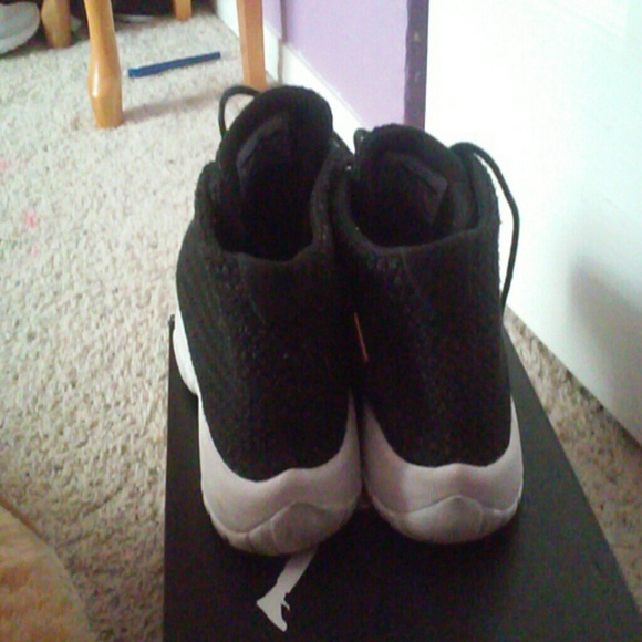 Jordans - Picture 3 of 3