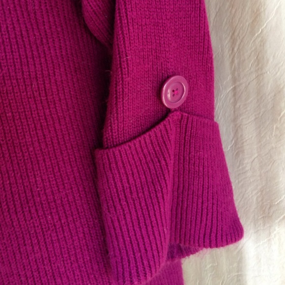 Ana sweater - Picture 2 of 2